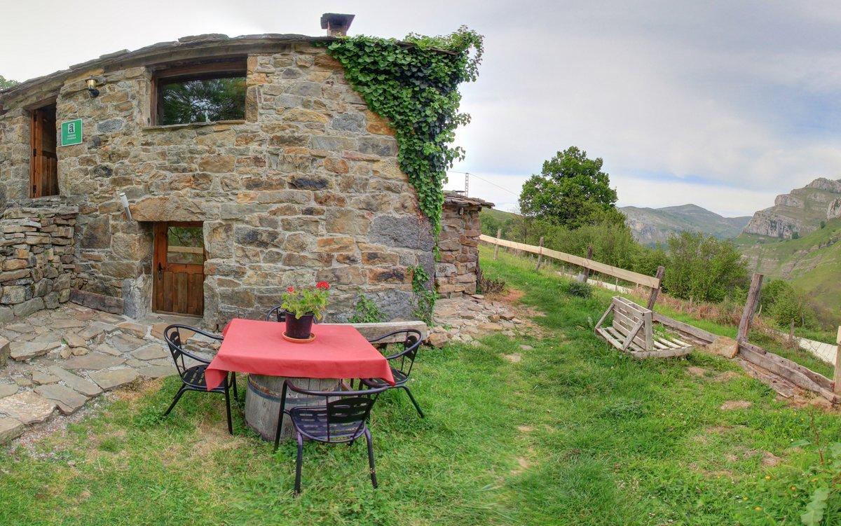 Cabañas con Encanto San Roque de Ríomiera Exterior foto