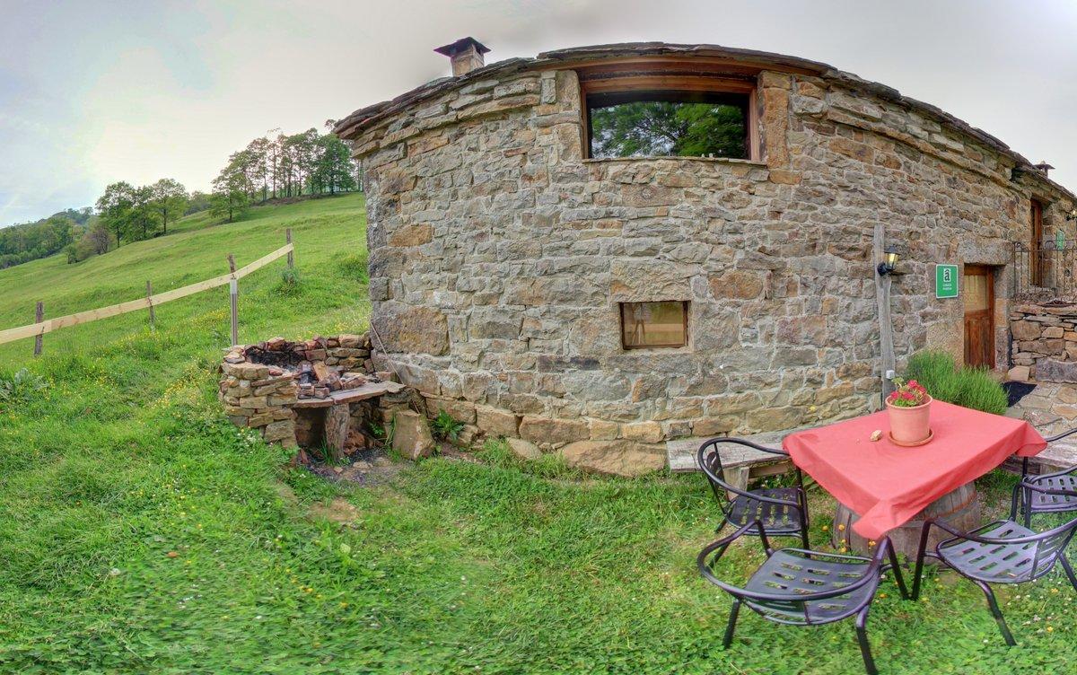 Cabañas con Encanto San Roque de Ríomiera Exterior foto